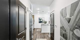 The Pullman Luxury Apartment Homes Gallery 44