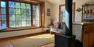 1985 Riverview Street Gallery 1