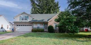 Pet Friendly Three Bedroom with Bonus! Gallery 1