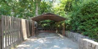 602 Sherwood Road NE Gallery 21