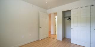 $3,200 | 3br/2ba Condominium in Sixty Parkside Gallery 21