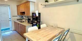 401 Collins Ave Gallery 6