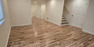 2248 Smallwood Gallery 8