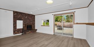 South Rose Hill 4 Bedroom with Entertainment Deck Gallery 23