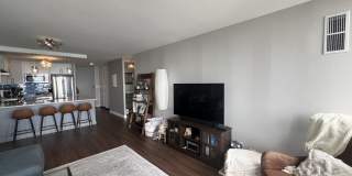 1660 N LaSalle Drive Gallery 8