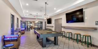 Willow Glen Gallery 17