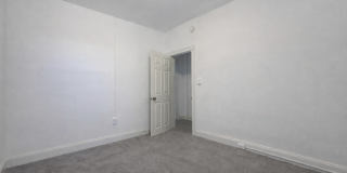 450 E Lorraine Ave Gallery 12