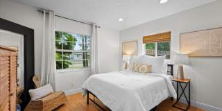 710 Cree Street Gallery 13