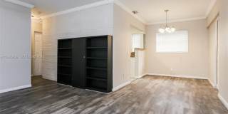 1078 NE 157th St Gallery 4