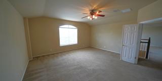 Spacious Home in Cibolo with 3 Car Garage! Realor Commission: $750 Gallery 36