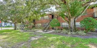 Green Oaks Apartments Gallery 16