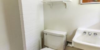 Unique Studio Apartment Located in East Manhattan! Unique Studio Apartment Located in East Manhattan! Gallery 8