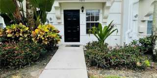 2BR/2.5BA Townhouse in Gated Jonathan’s Cove 2BR/2.5BA Townhouse in Gated Jonathan’s Cove Gallery 1