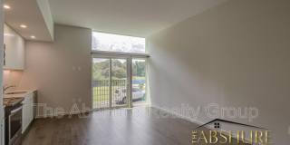 Yancey Street Gallery 13