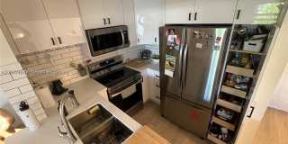 8480 SW 154th Cir Ct Gallery 9