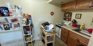 1029 E Knapp St Gallery 29