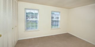 Woodbriar Apartments Gallery 9
