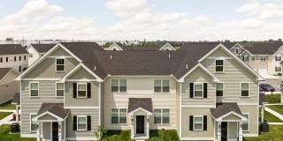 Hickory Cottages Apartments Gallery 52