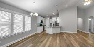 Stunning Rental in Navarre! Gallery 5