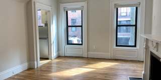 354 Marlborough St Gallery 13