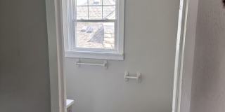 COZY 2-BEDROOM HOME FOR RENT! Gallery 11