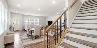 Luxury End-Unit Townhome in Desirable Chateau Community Gallery 9