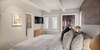 825 E Hopkins Avenue unit: 2N Gallery 16