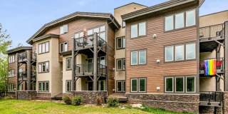 Crestview Condo Gallery 1