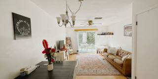Oak Village - Beautiful 2 Bedroom, 1 Bathroom Townhome Gallery 4