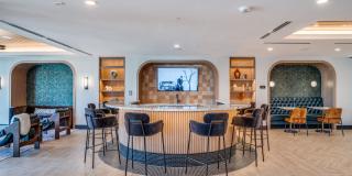 2800 Taylor Gallery 18