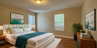 NEW PAINT (MAY 2026)  |  NO CARPET  |  EXCELLENT LOCATION NEAR 151, 1604 & 410 Gallery 9