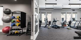 Album Mansfield - 55+ Senior Apartments Gallery 12