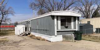 2900 Grand Avenue Gallery 1