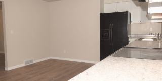 Charming Home with Garage and Yard! PETS WELCOME Gallery 6