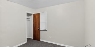 $1050 Charming 2 Bed Home Gallery 11