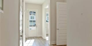 Owen's Crossing Townhome Gallery 5