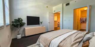 533 NE 3rd Ave Gallery 7