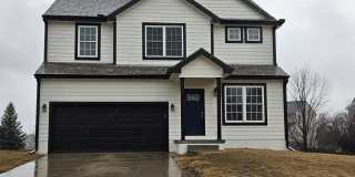 2402 Crystal Dr Gallery 1
