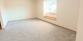 BIG 2 Bed / 2 Bath apartment, commute friendly Bonney Lake location! Gallery 1