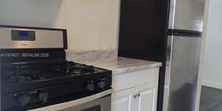 8430 Harding Ave Gallery 17