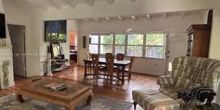 8228 NE 8th Ct Gallery 20