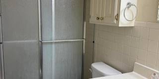 3200 Villa Place Gallery 3