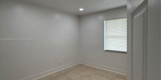 1149 W 26th St Gallery 15