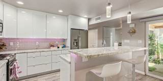 5913 E Thomas Rd Gallery 1