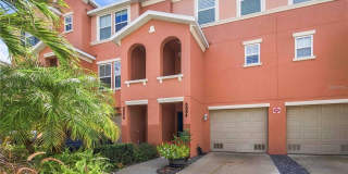 8884 WHITE SAGE Loop Gallery 1