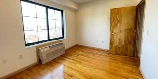 230 Monroe St Gallery 4