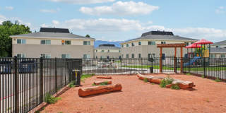 Aspen Townhomes Gallery 54