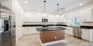 Beautiful And Stunning Home In Southwest! Move In Ready! Beautiful And Stunning Home In Southwest! Move In Ready! Gallery 1