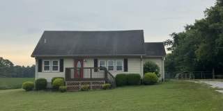 2210 Happy Hollow Road Gallery 1