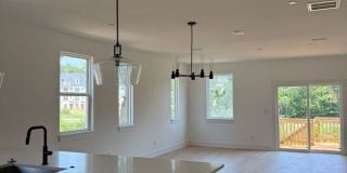 2706 Coronet Way Gallery 40